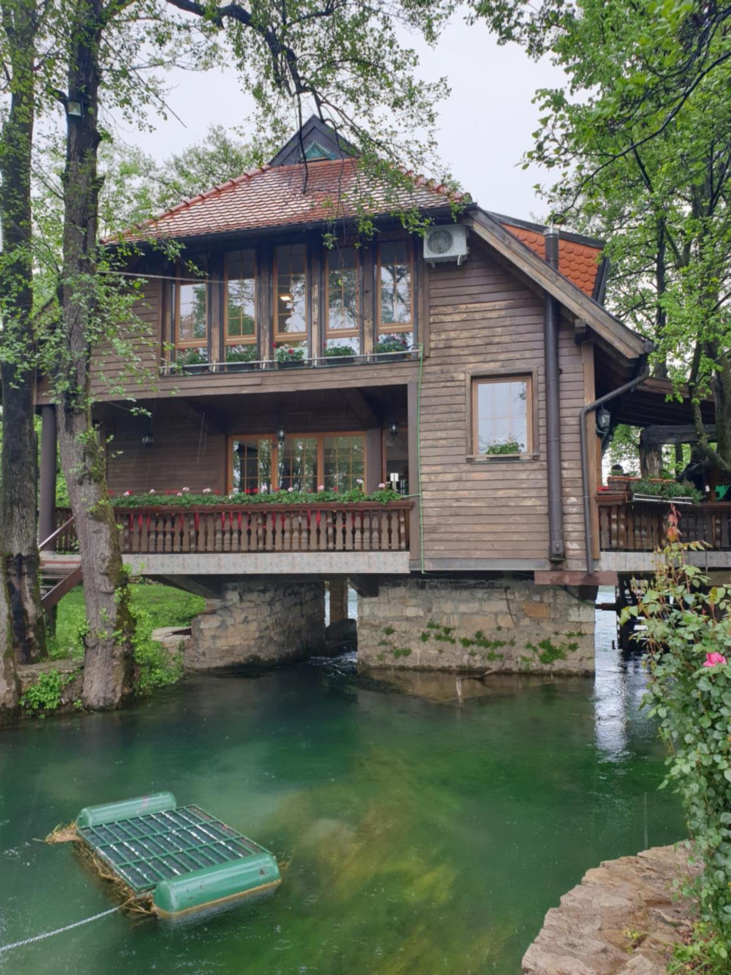 Apartments Mlin Bihać Екстериор снимка