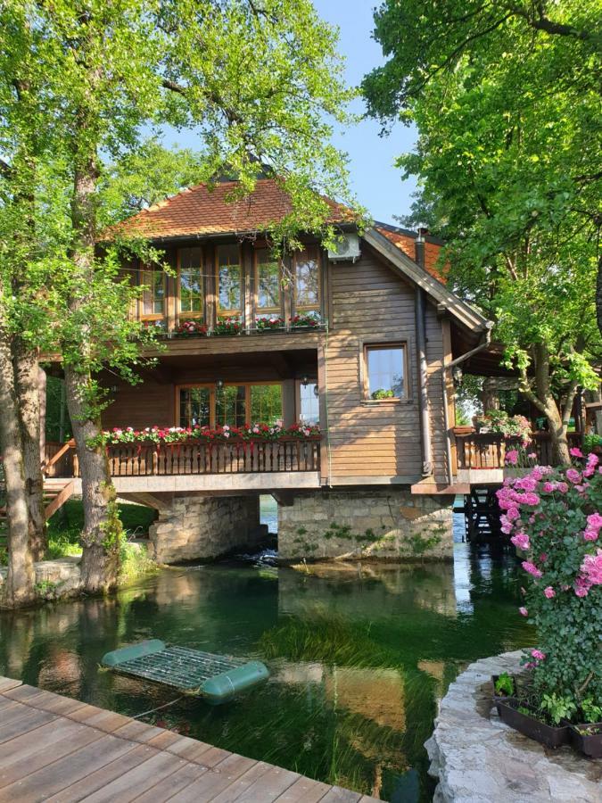 Apartments Mlin Bihać Екстериор снимка